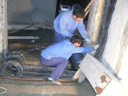 ��ˮ��©����